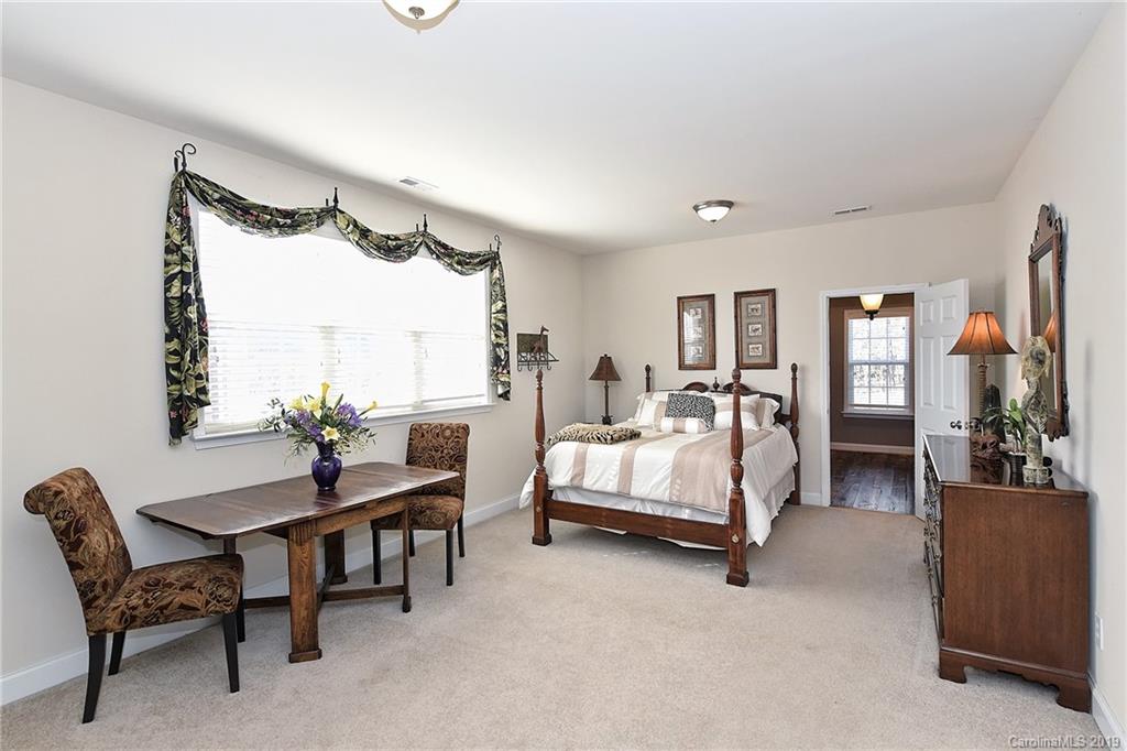 4331 Queensbury Drive Harrisburg NC 28075