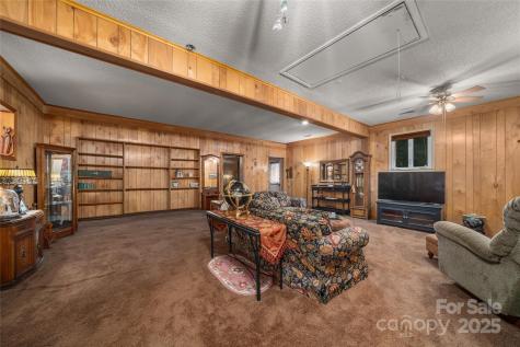 335 Lake Circle Drive Hendersonville NC 28792