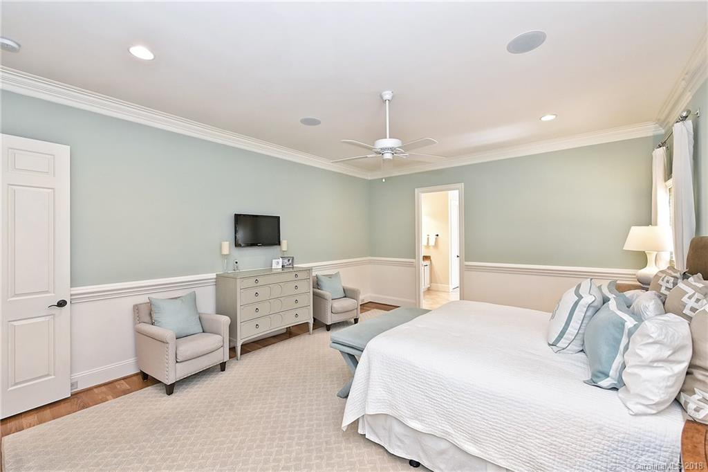 2021 Coniston Place Charlotte NC 28207