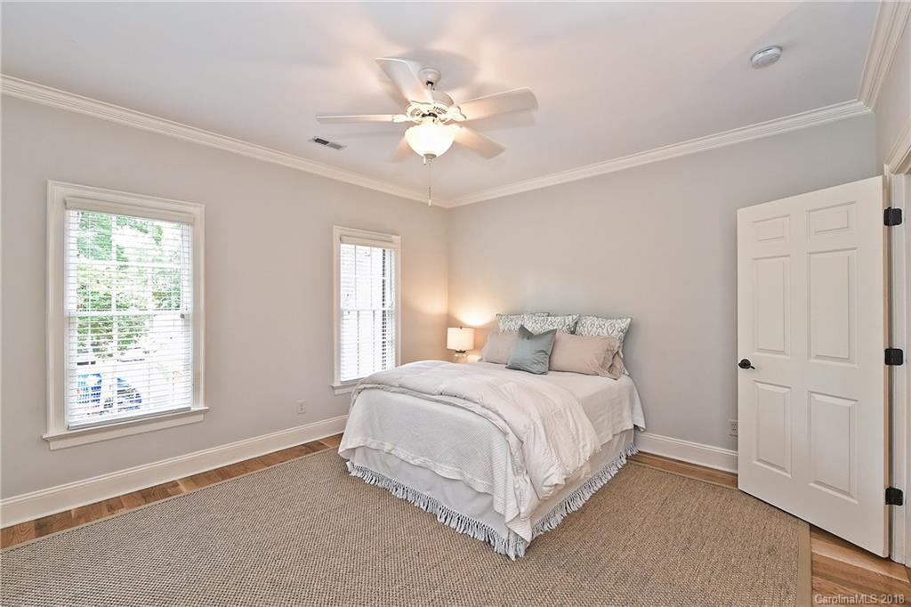 2021 Coniston Place Charlotte NC 28207