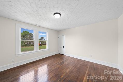 511 W Passaic Street Peachland NC 28133