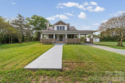 511 W Passaic Street Peachland NC 28133
