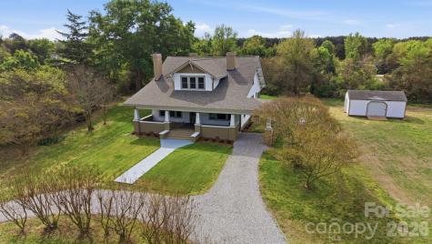 511 W Passaic Street Peachland NC 28133