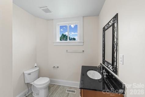 511 W Passaic Street Peachland NC 28133