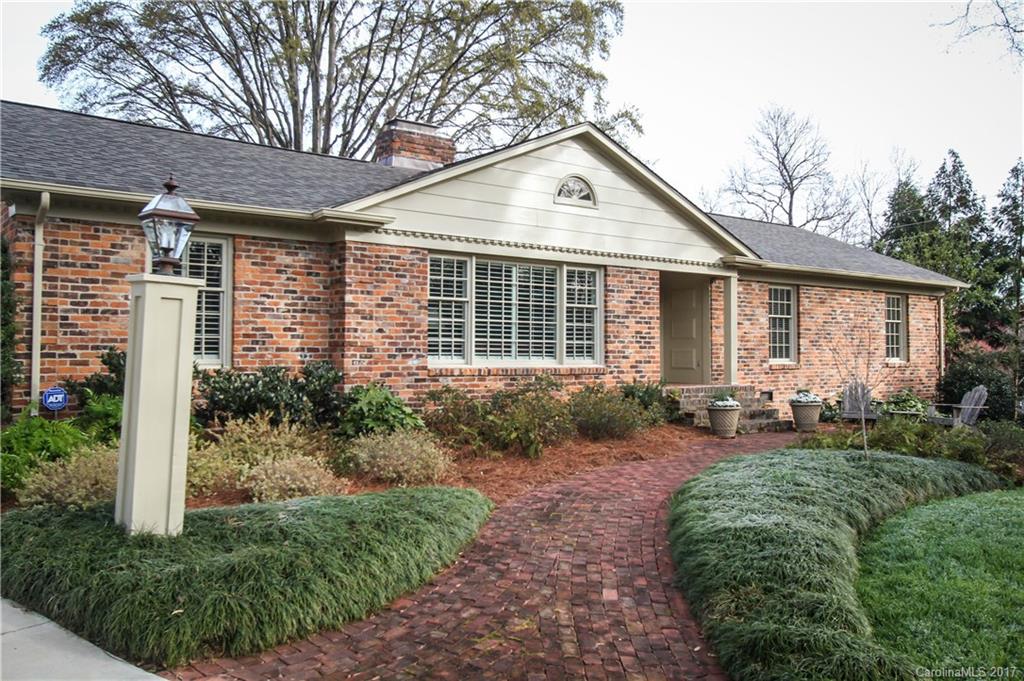 2407 Hobart Court Charlotte NC 28209