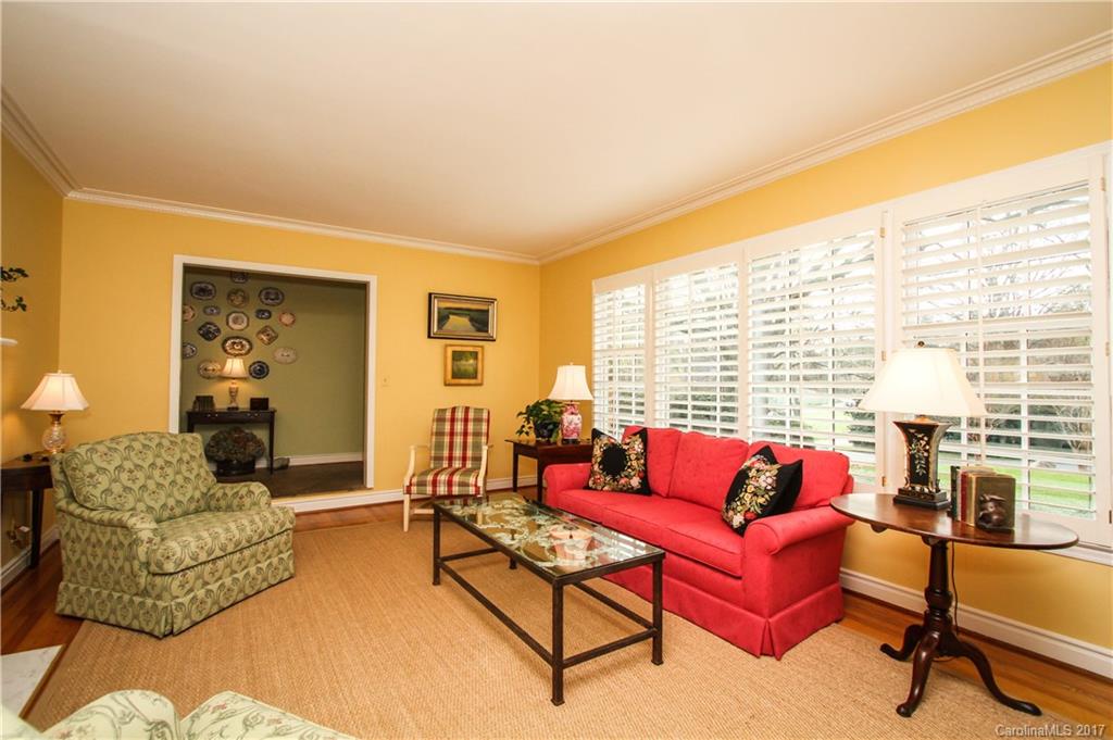 2407 Hobart Court Charlotte NC 28209