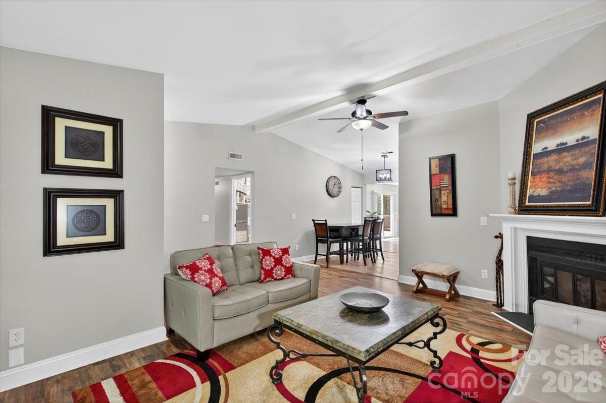 6308 Pineburr Road Charlotte NC 28211