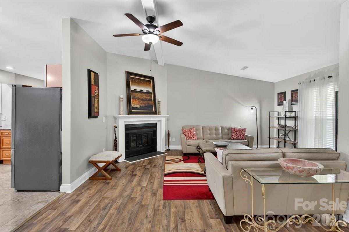 6308 Pineburr Road Charlotte NC 28211