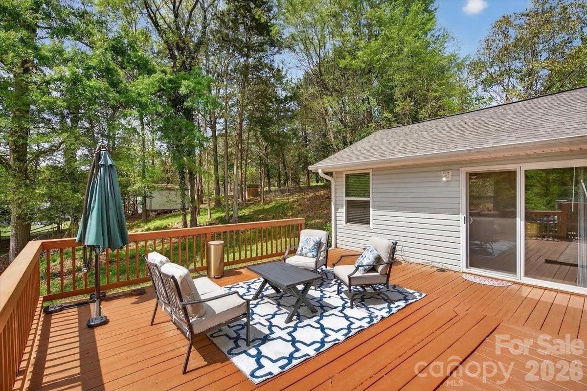 6308 Pineburr Road Charlotte NC 28211