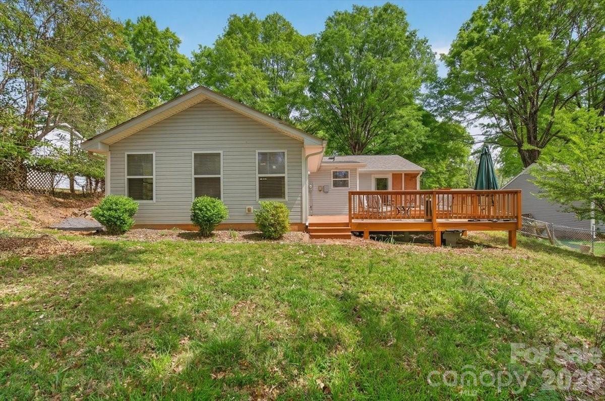 6308 Pineburr Road Charlotte NC 28211