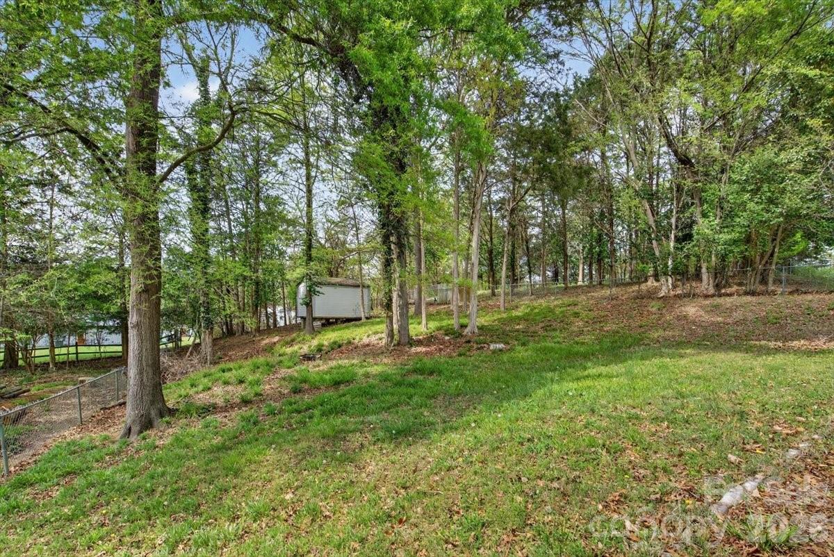 6308 Pineburr Road Charlotte NC 28211