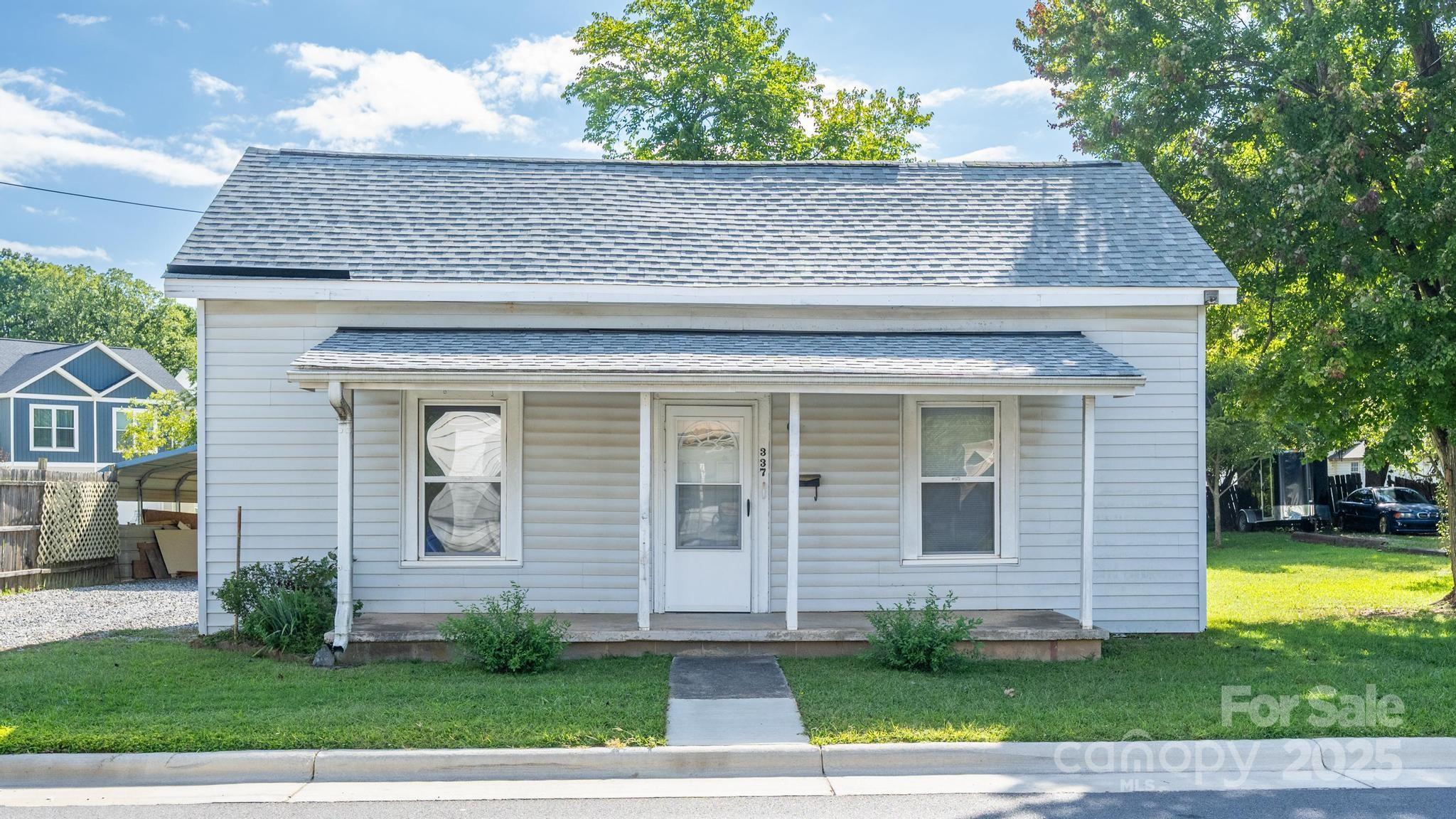 337 Brawley Avenue Mooresville NC 28115