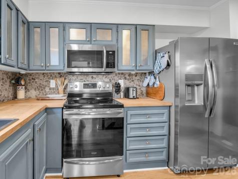 456 Youngs Mountain Drive Lake Lure NC 28746