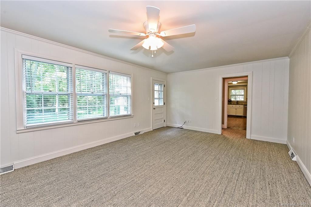 1108 Circlewood Drive Charlotte NC 28211