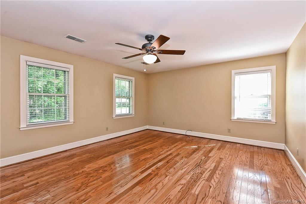 1108 Circlewood Drive Charlotte NC 28211
