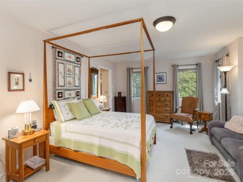 30 Hillcreek Drive Asheville NC 28804