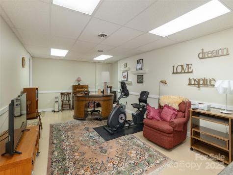 30 Hillcreek Drive Asheville NC 28804