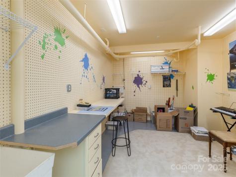 30 Hillcreek Drive Asheville NC 28804