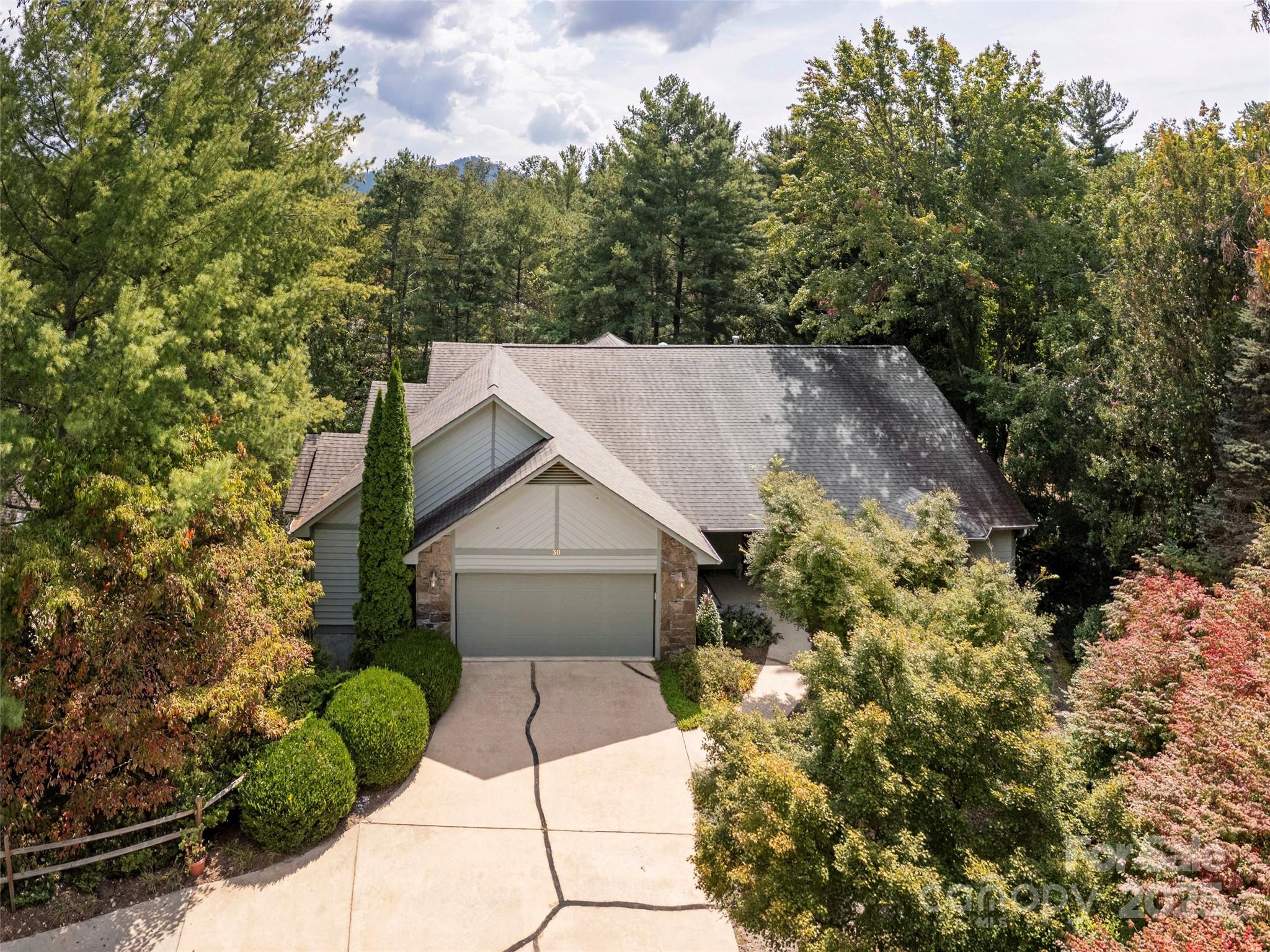 30 Hillcreek Drive Asheville NC 28804