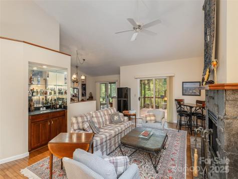 30 Hillcreek Drive Asheville NC 28804