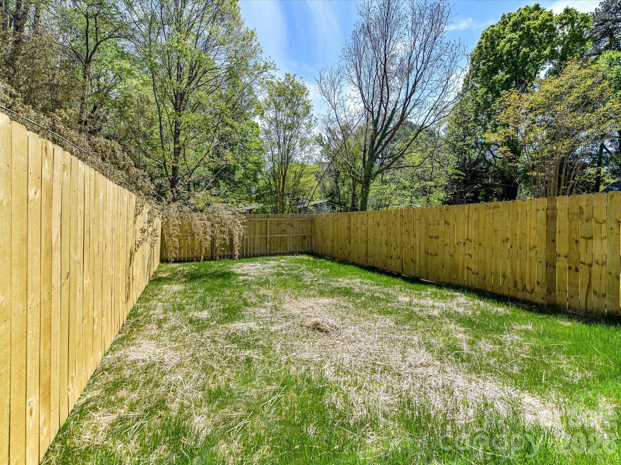 655 Stillgreen Lane Charlotte NC 28214