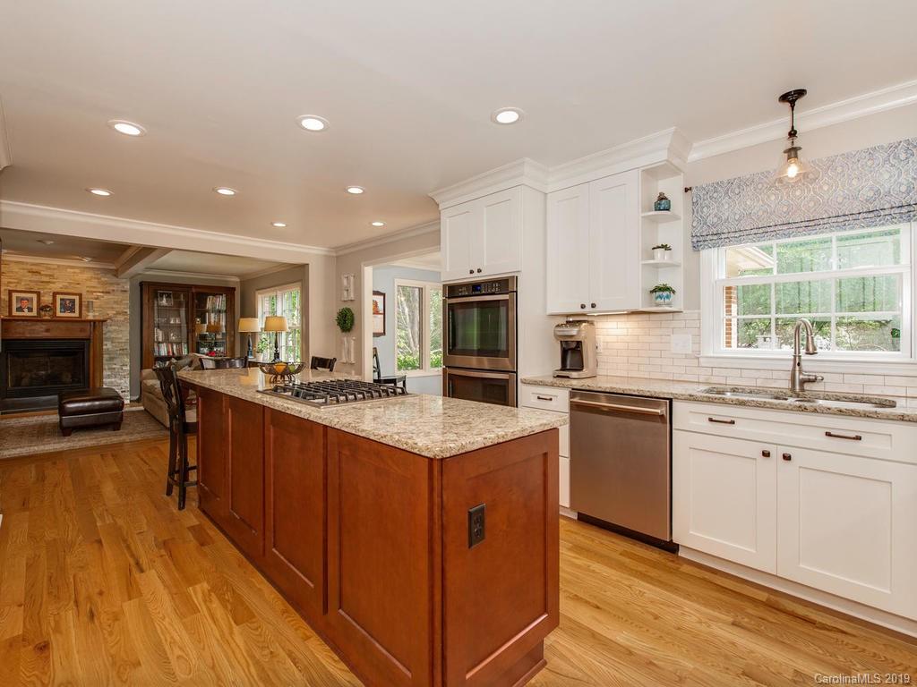 4701 Montibello Drive Charlotte NC 28226