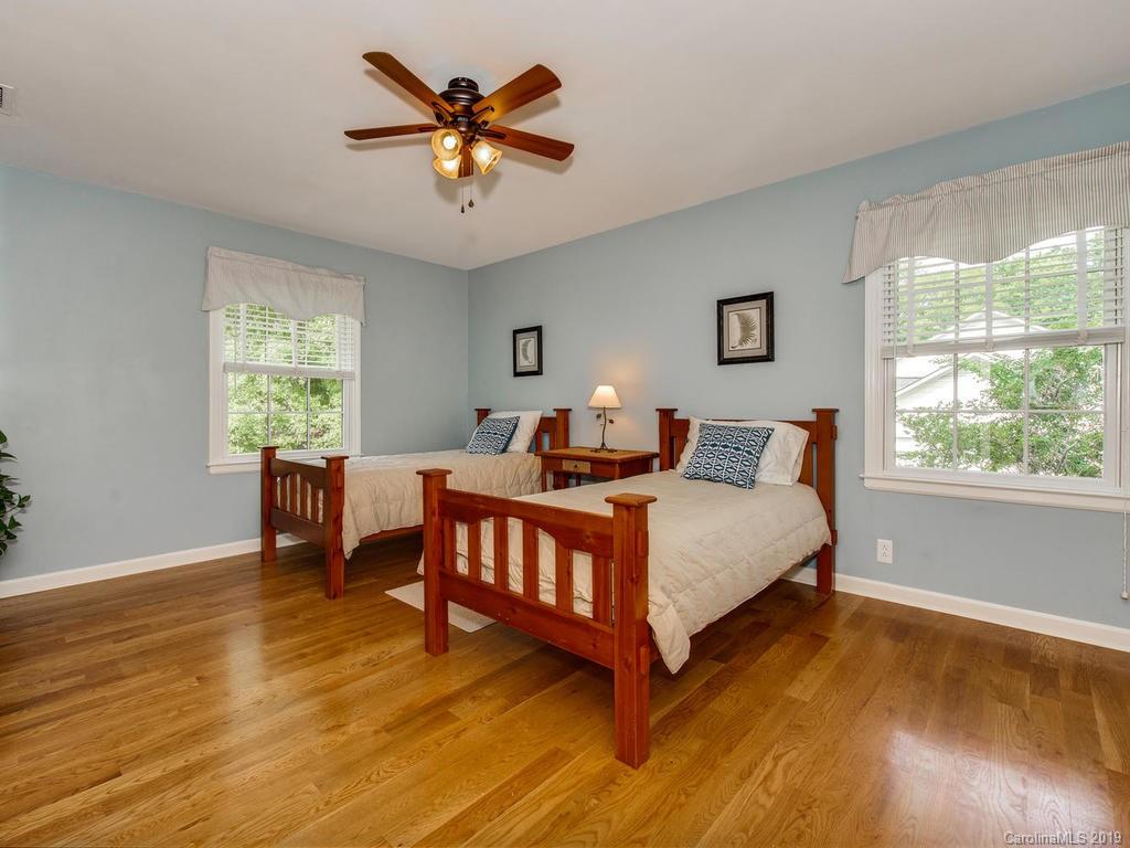 4701 Montibello Drive Charlotte NC 28226