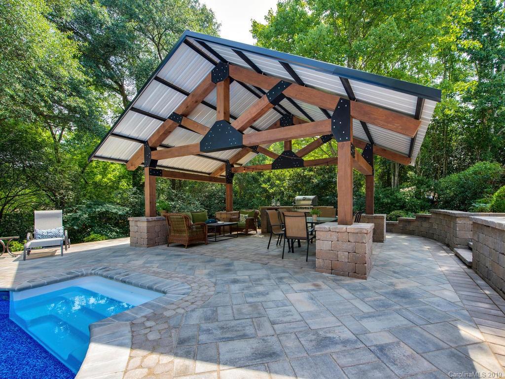 4701 Montibello Drive Charlotte NC 28226