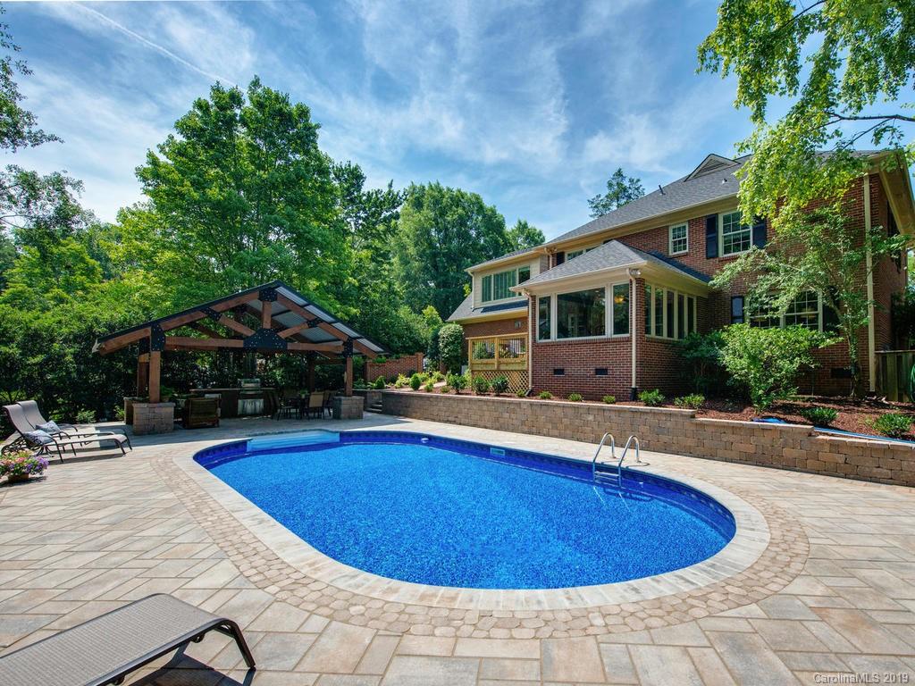 4701 Montibello Drive Charlotte NC 28226