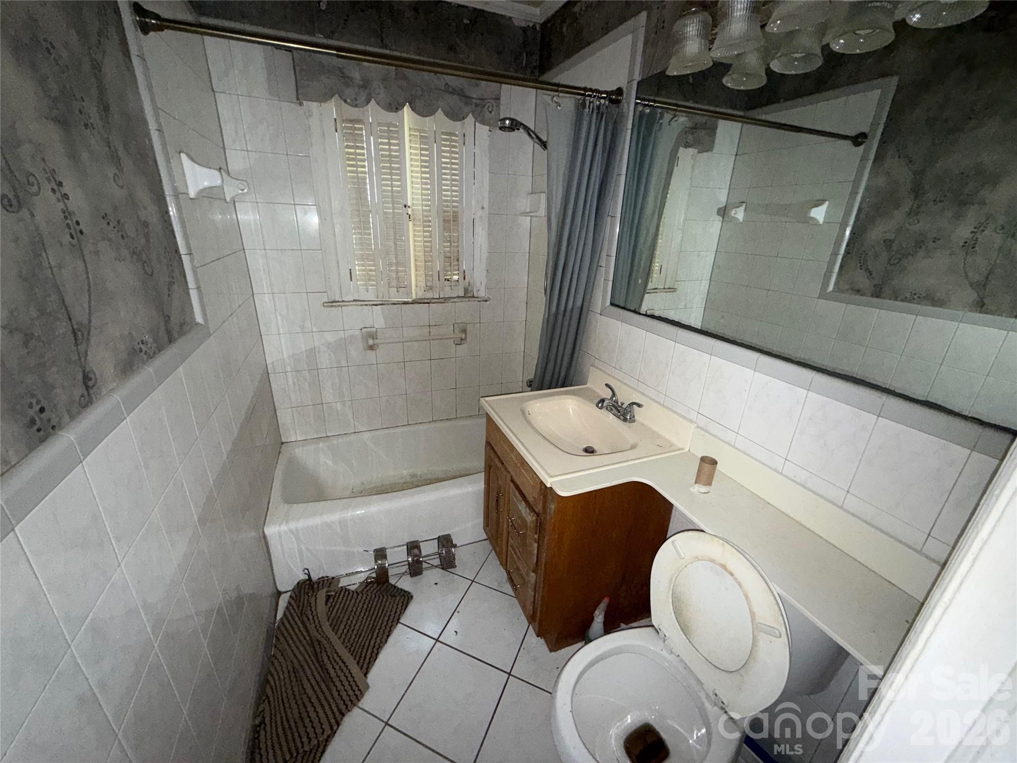 4215 Dinglewood Avenue Charlotte NC 28205
