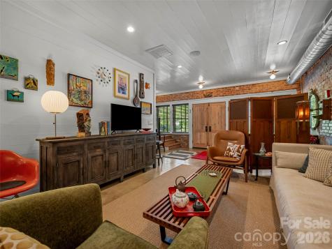40 Church Street Saluda NC 28773
