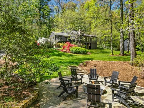9 Shadowbrook Drive Weaverville NC 28787