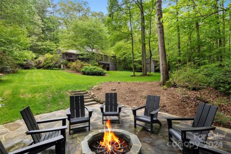 9 Shadowbrook Drive Weaverville NC 28787