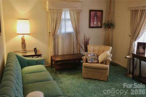1529 W Market Street Cheraw SC 29520