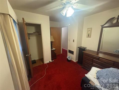 1529 W Market Street Cheraw SC 29520