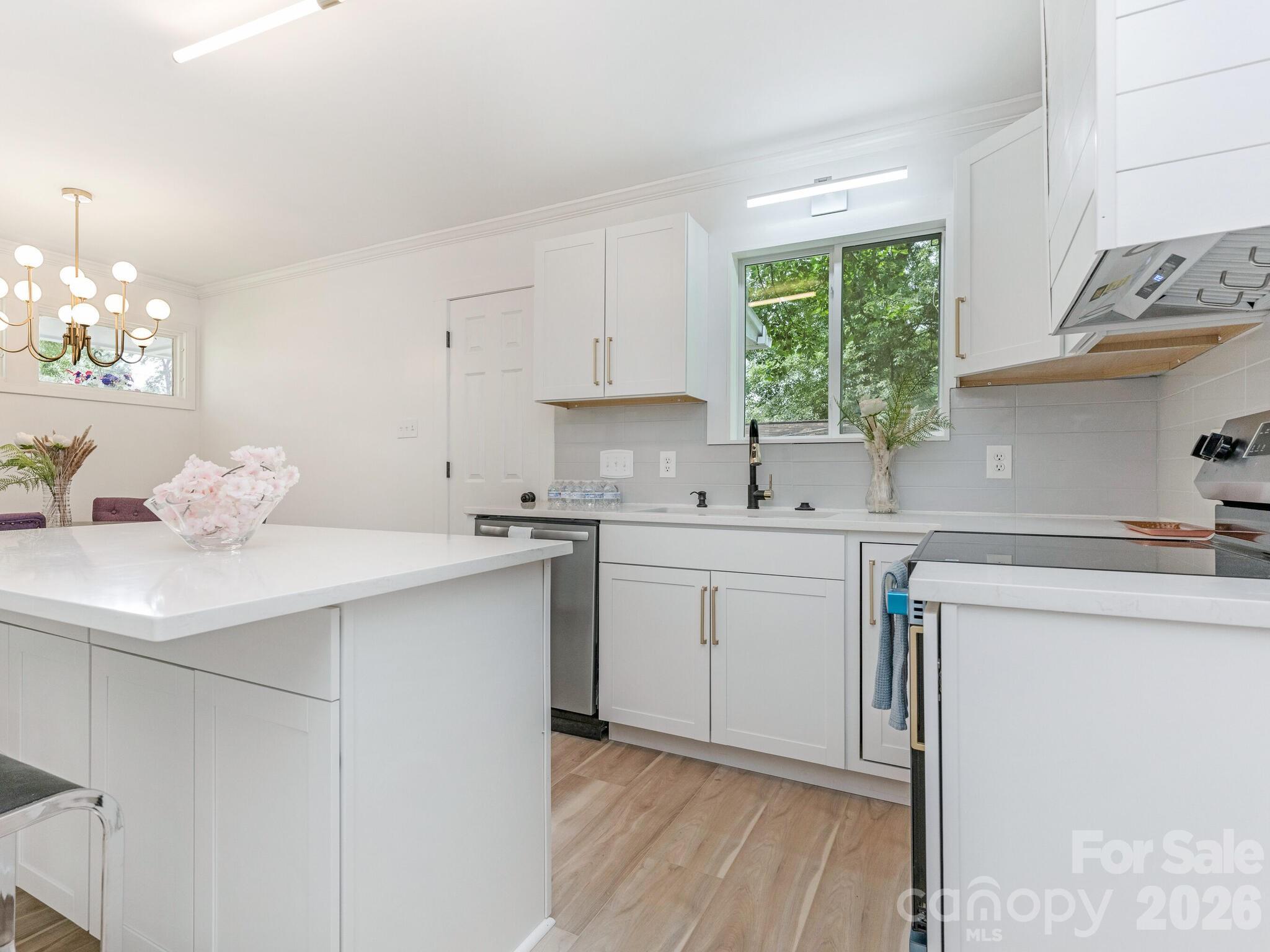 1831 Erie Street Charlotte NC 28216