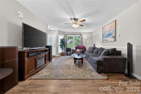 202 King David Lane Gastonia NC 28056