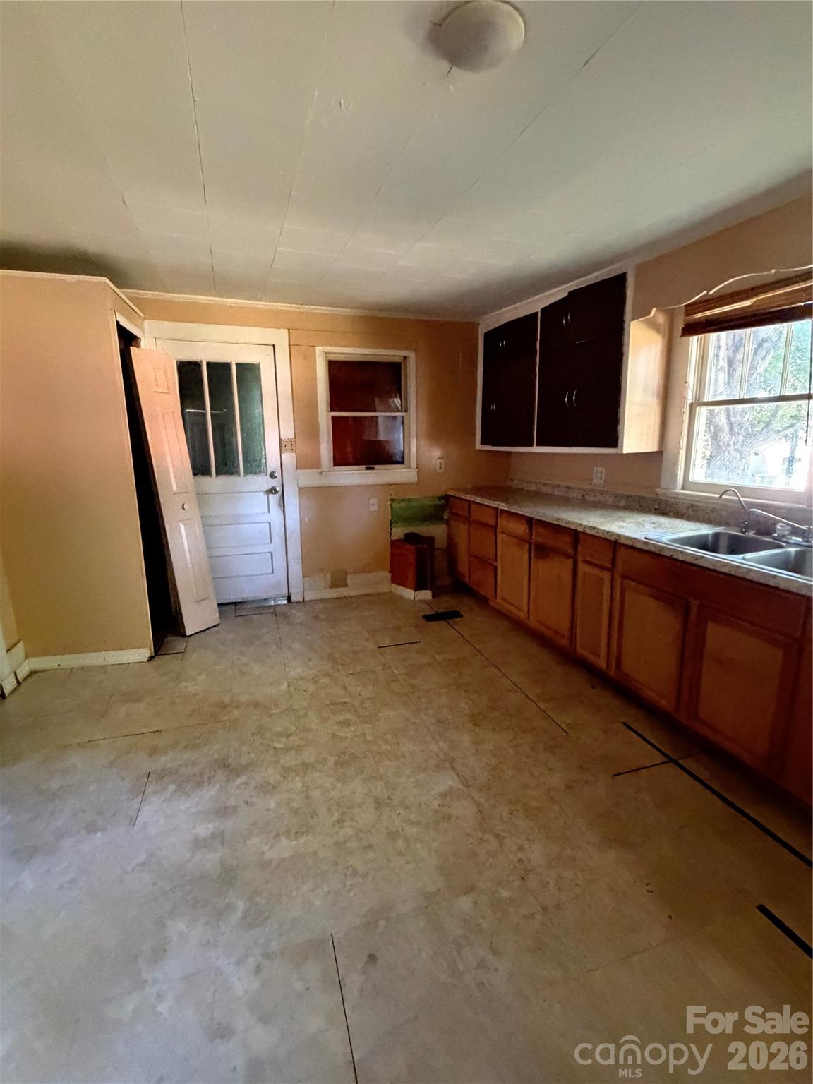 117 Buffalo Avenue NW Concord NC 28025