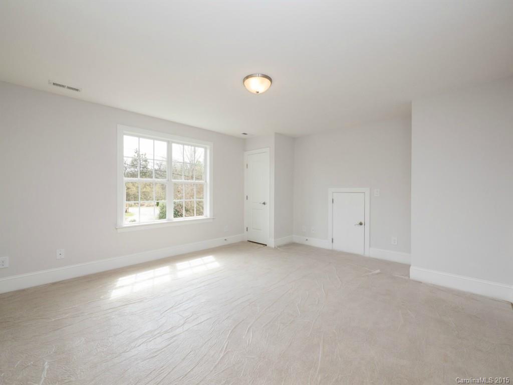 6841 Larrisa Court Charlotte NC 28226