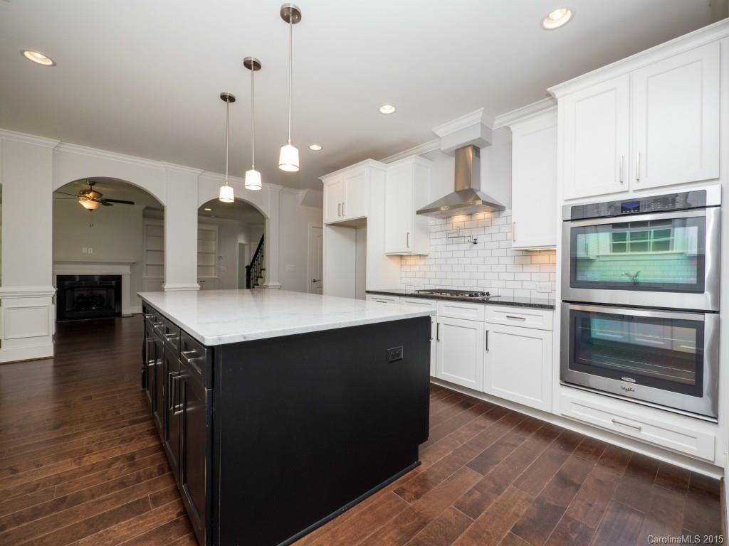 6841 Larrisa Court Charlotte NC 28226
