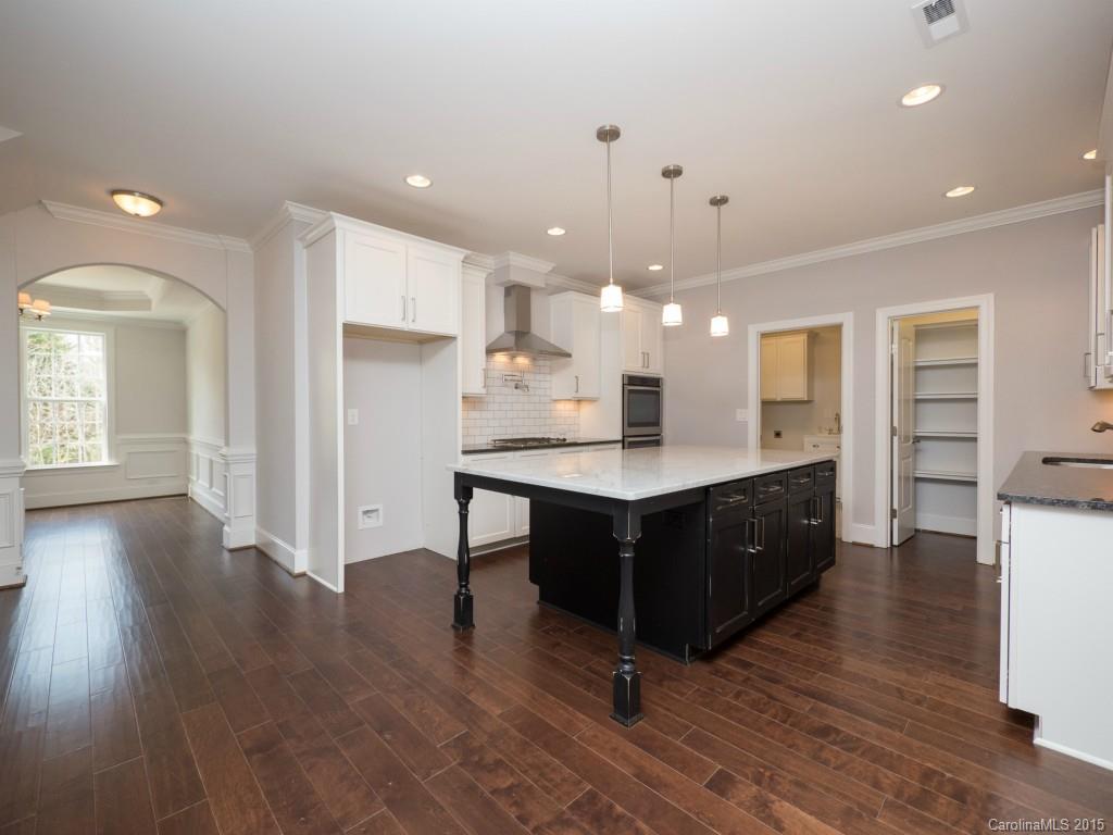 6841 Larrisa Court Charlotte NC 28226