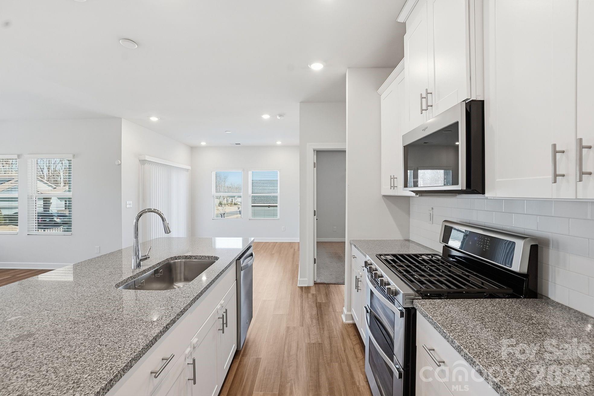 4526 Bright Road Charlotte NC 28214