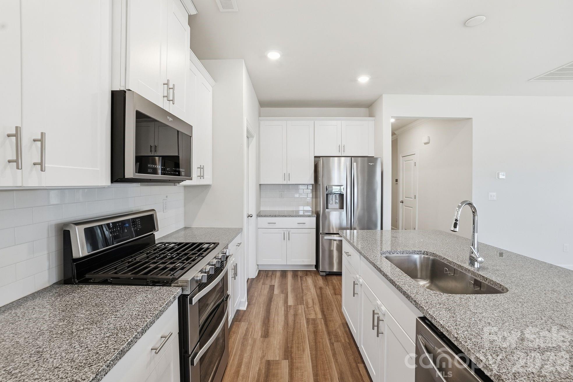 4526 Bright Road Charlotte NC 28214