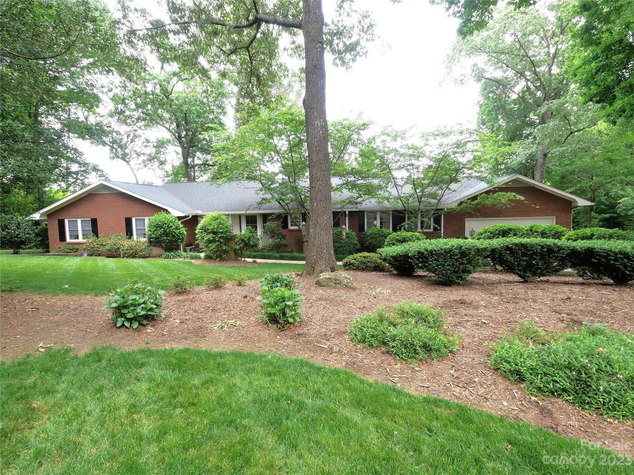 1310 10th Street Place NW Hickory NC 28601