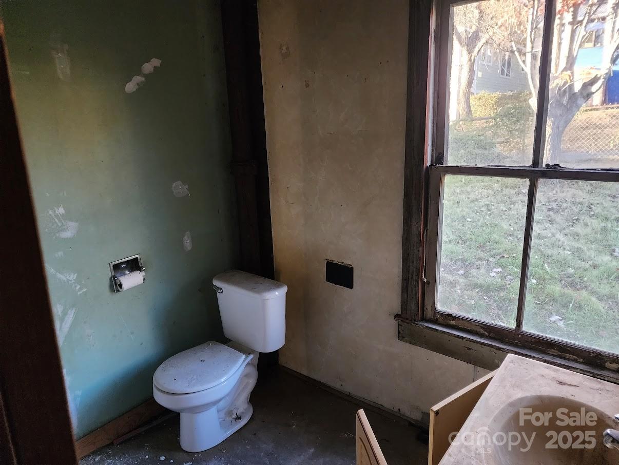 107 Bradley Street Asheville NC 28806