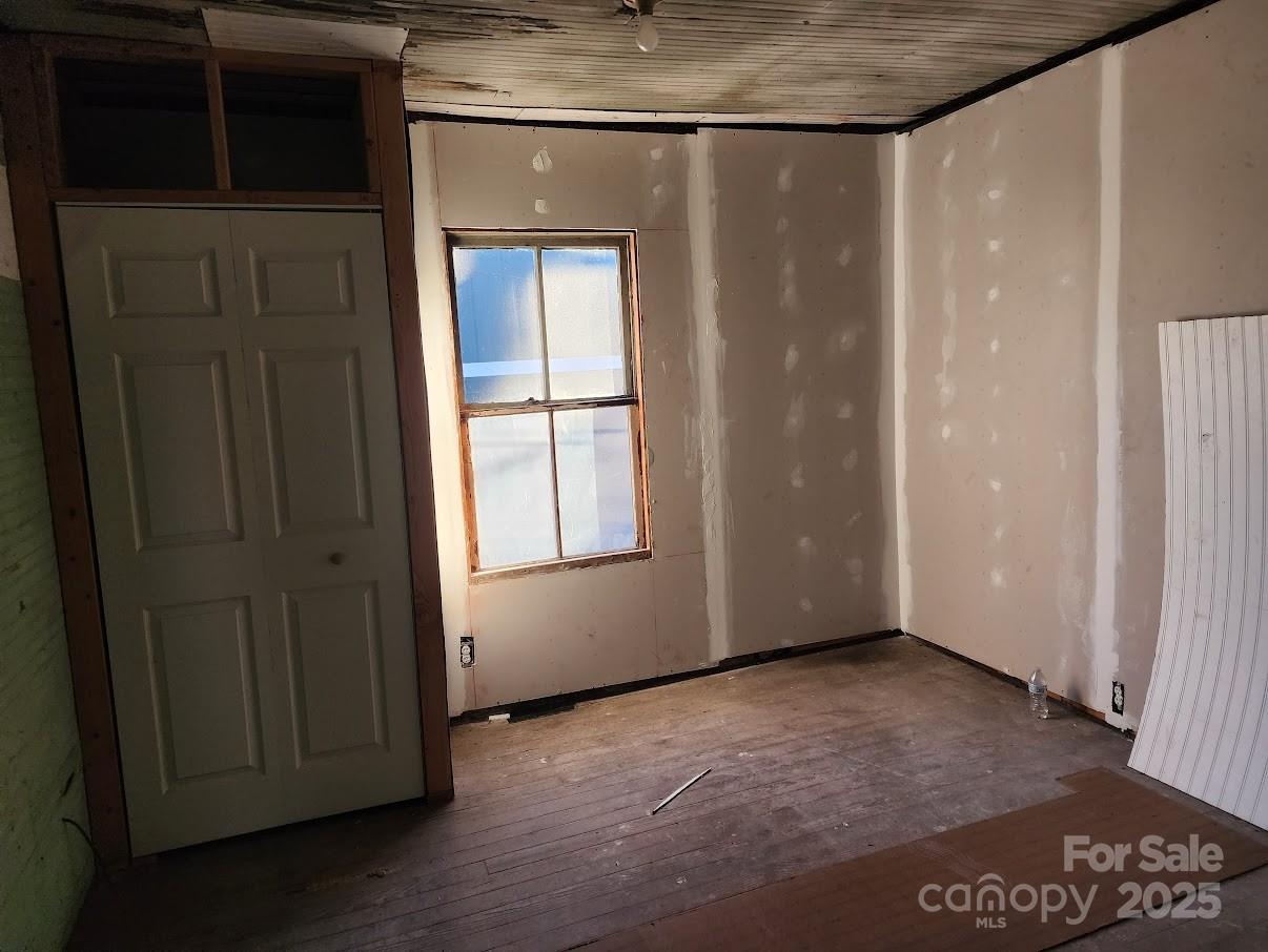 107 Bradley Street Asheville NC 28806