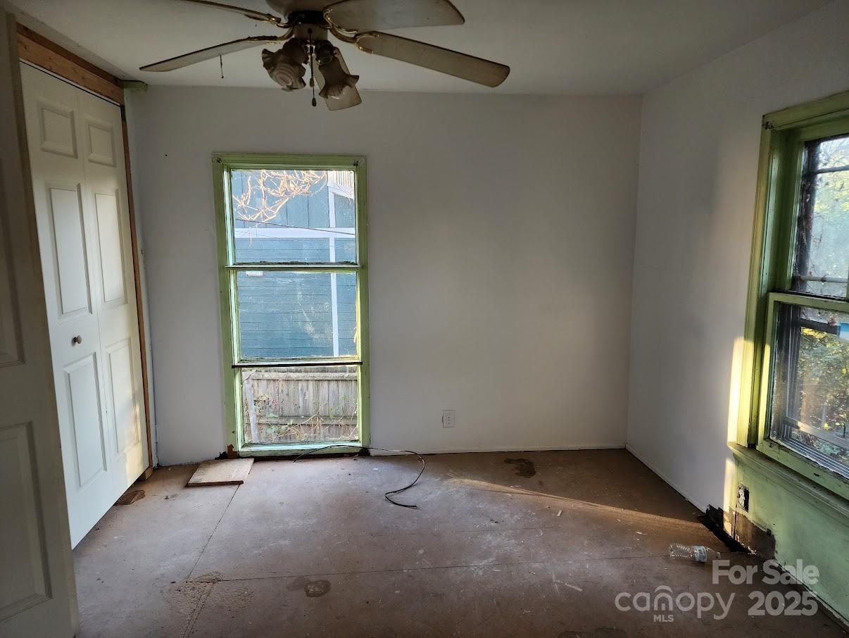 107 Bradley Street Asheville NC 28806