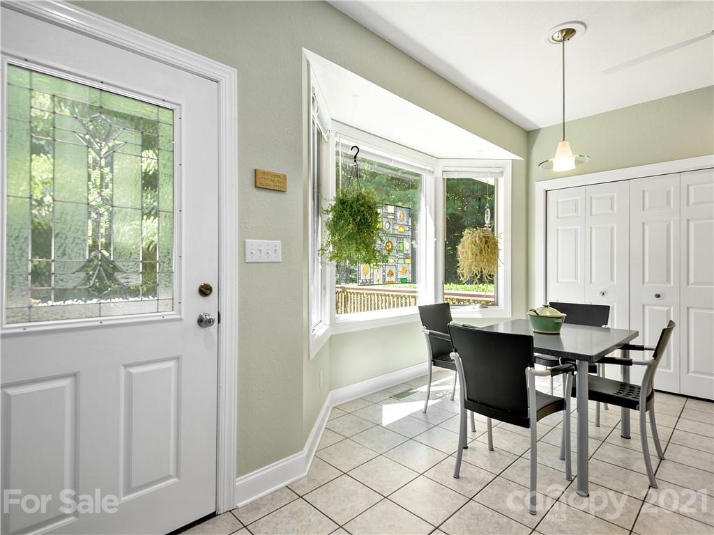 46 Poplar Creek Drive Asheville NC 28805