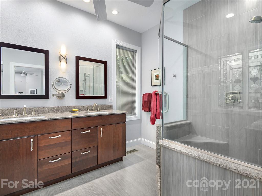 46 Poplar Creek Drive Asheville NC 28805