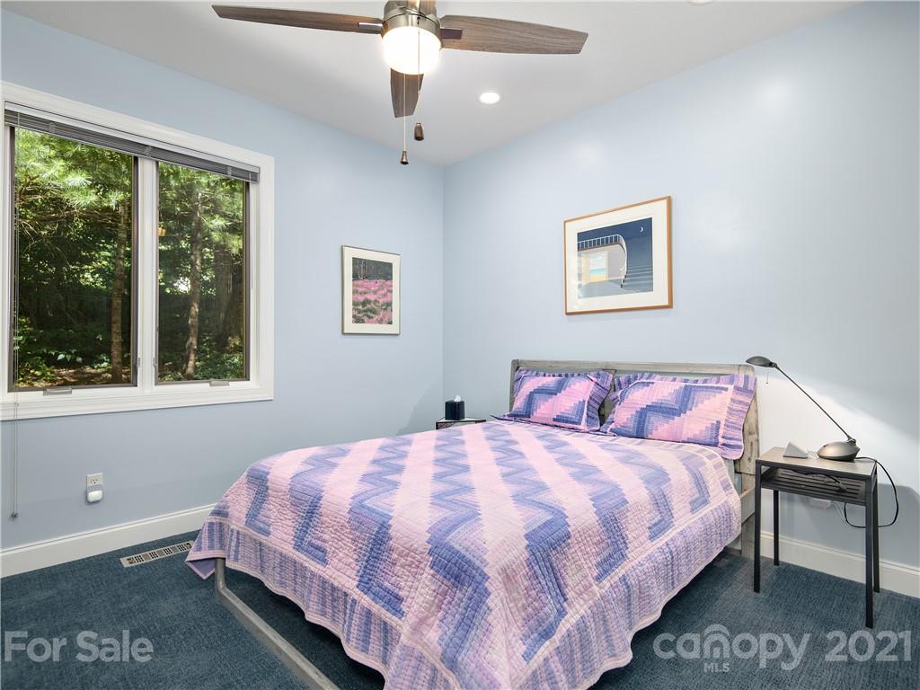 46 Poplar Creek Drive Asheville NC 28805